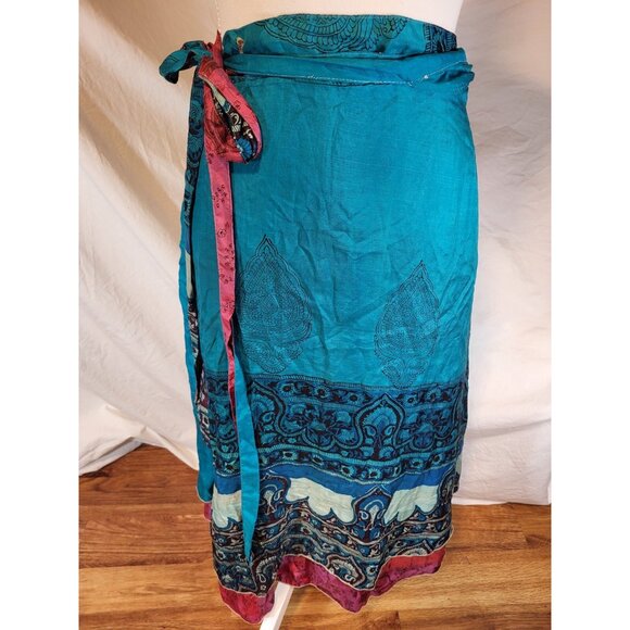 100% Silk Wrap Boho Skirt Reversible S/M Made In Nepal - Picture 3 of 5
